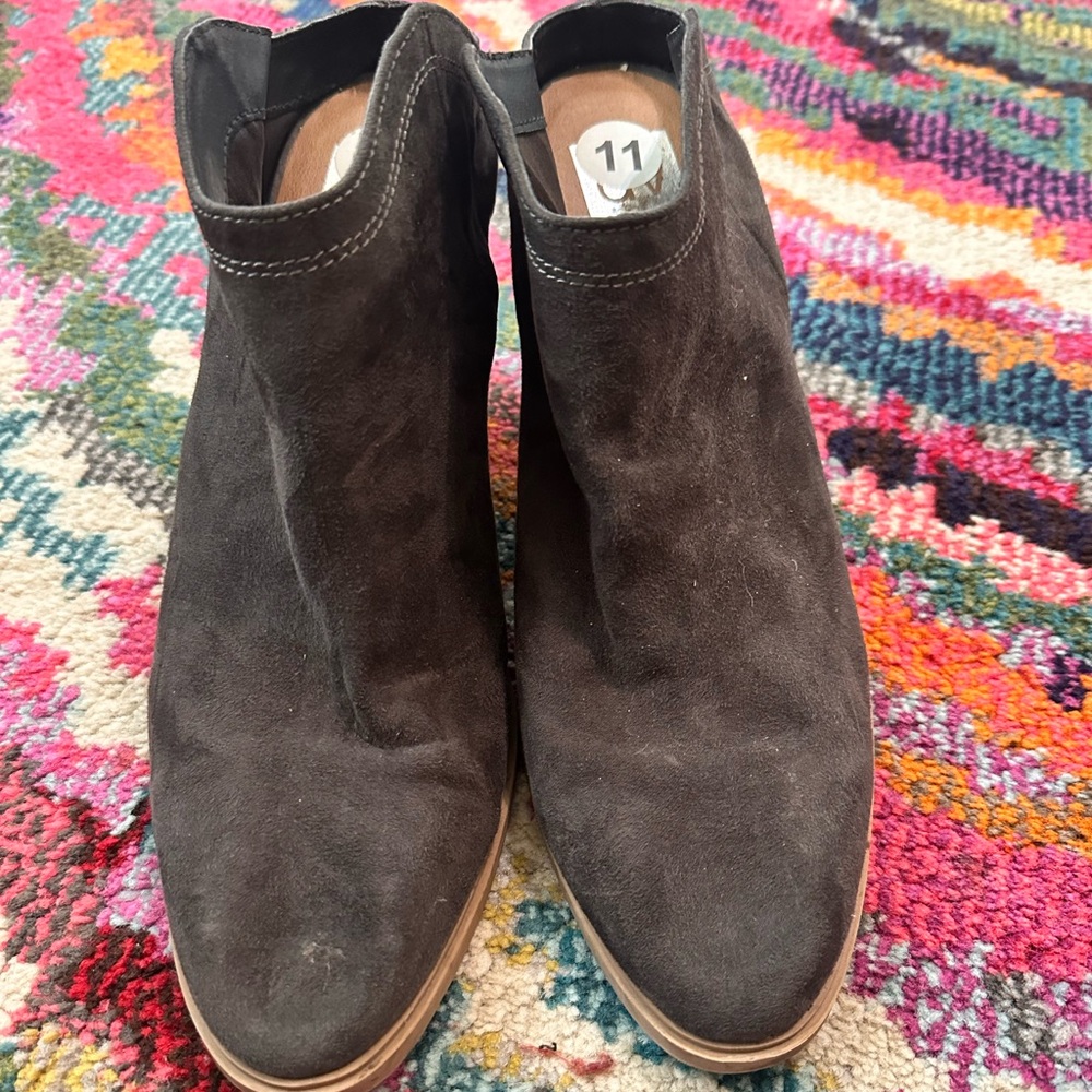 Dolce Vita gray booties size 11